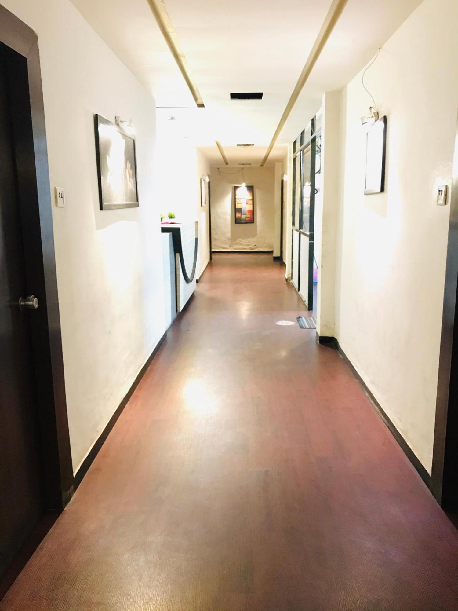 Liva Rooms Nášik Exteriér fotografie